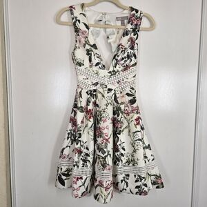 ASOS Skater Flora Botanic White Floral Print Mini Dress Woman's Size 0 NWT‎